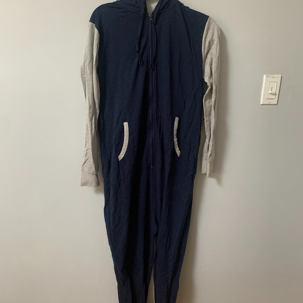 Super Cute and Comfy Blue and Grey Onesie!